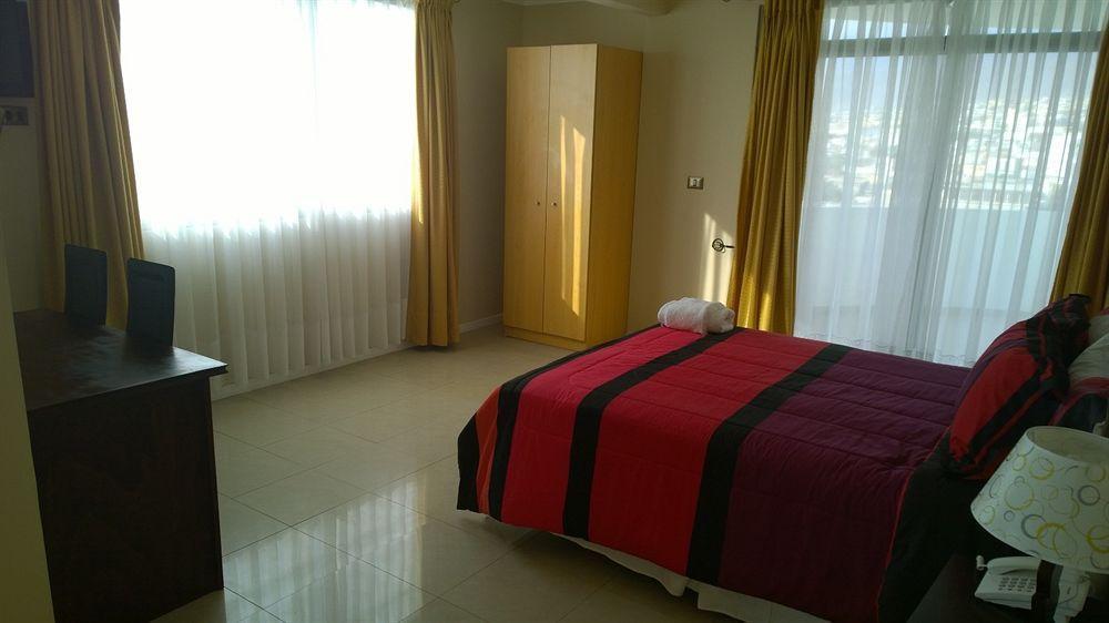 Hotel Astore Suites Antofagasta Esterno foto